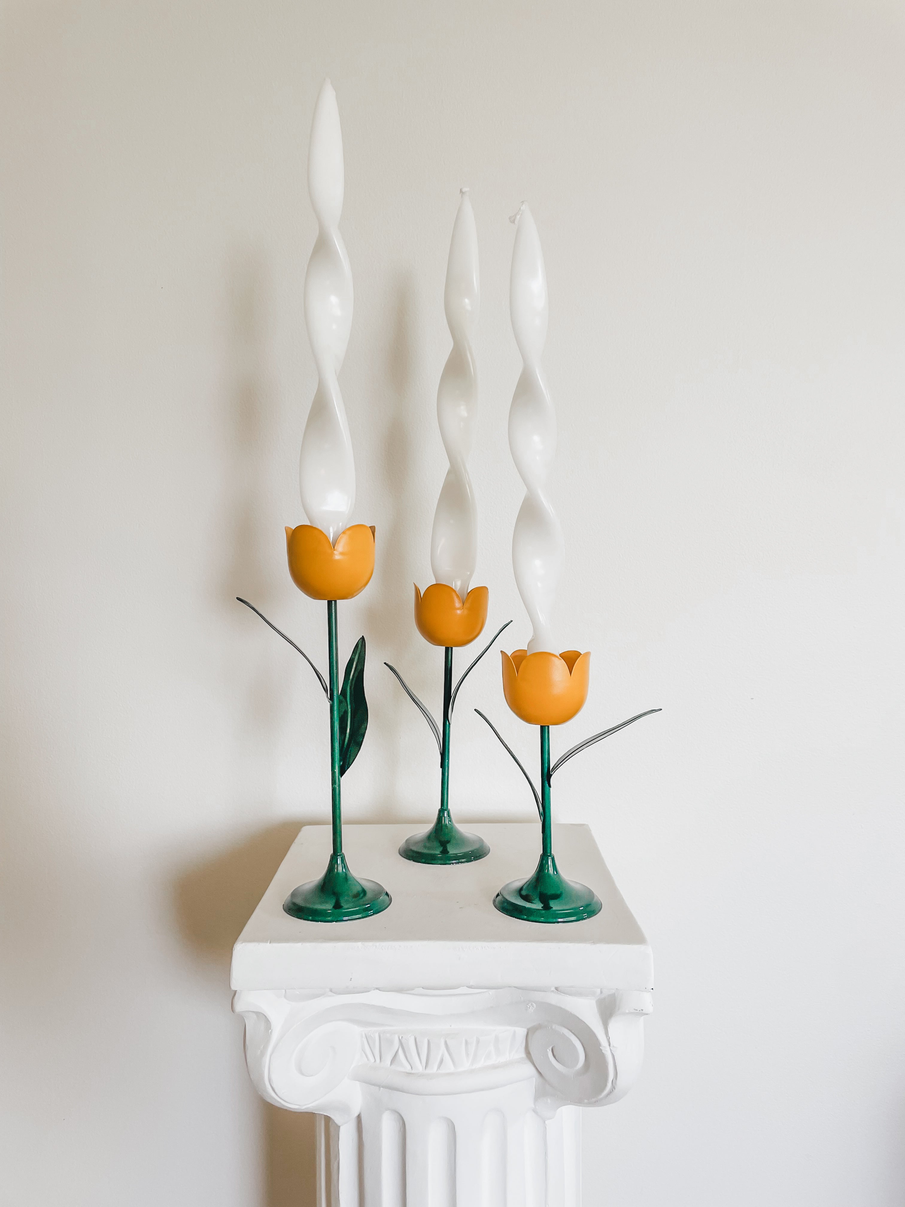 VINTAGE TULIP CANDLESTICK HOLDERS