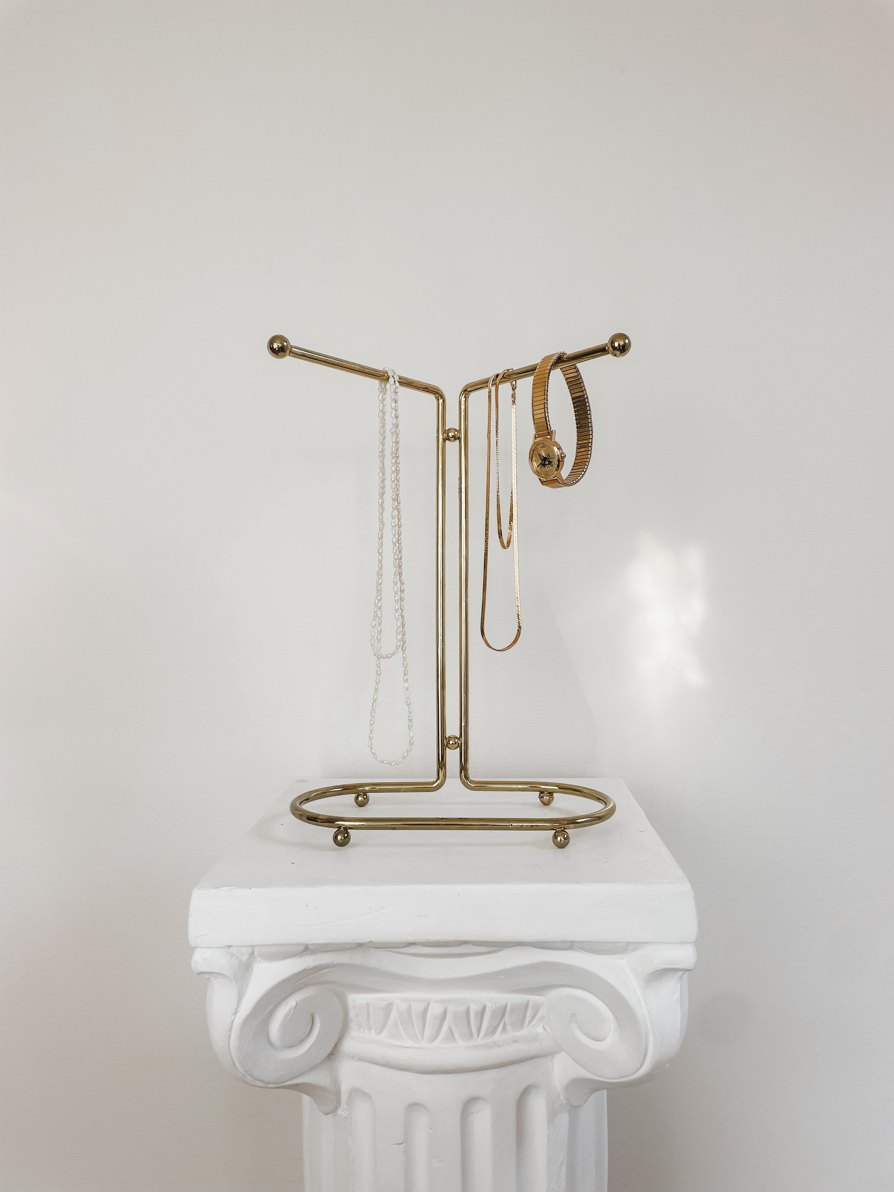VINTAGE BRASS JEWELLERY STAND