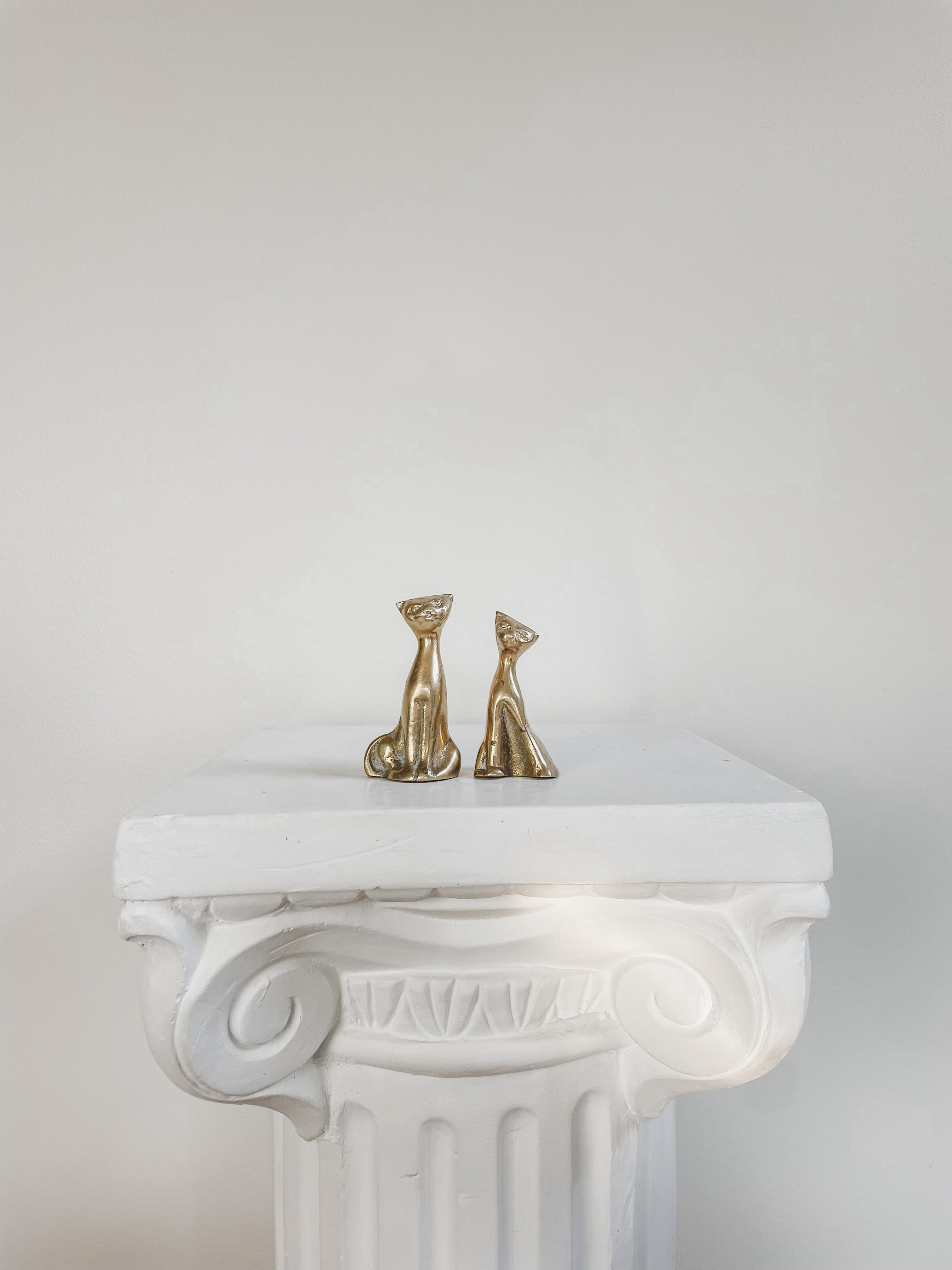 VINTAGE BRASS CAT DUO