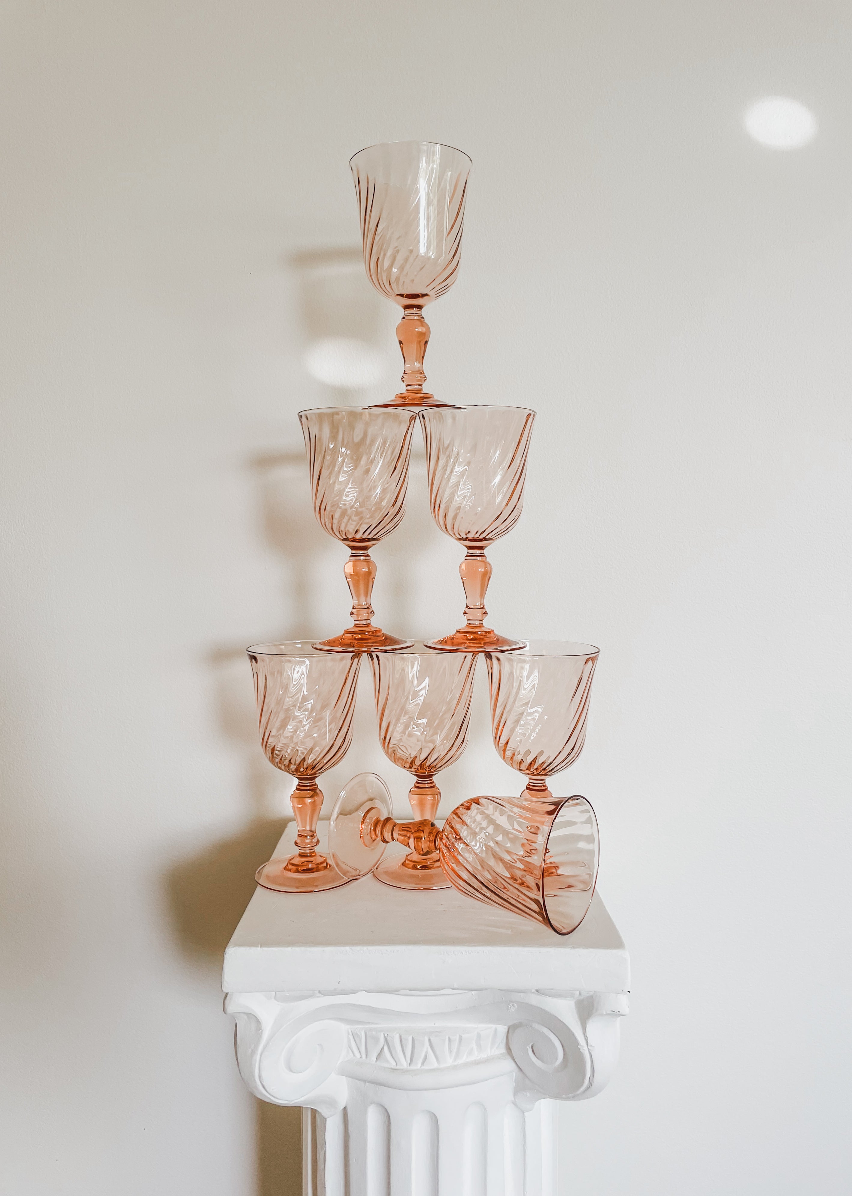 VINTAGE LUMINARC ‘ROSALINE’ PINK WINE GLASSES