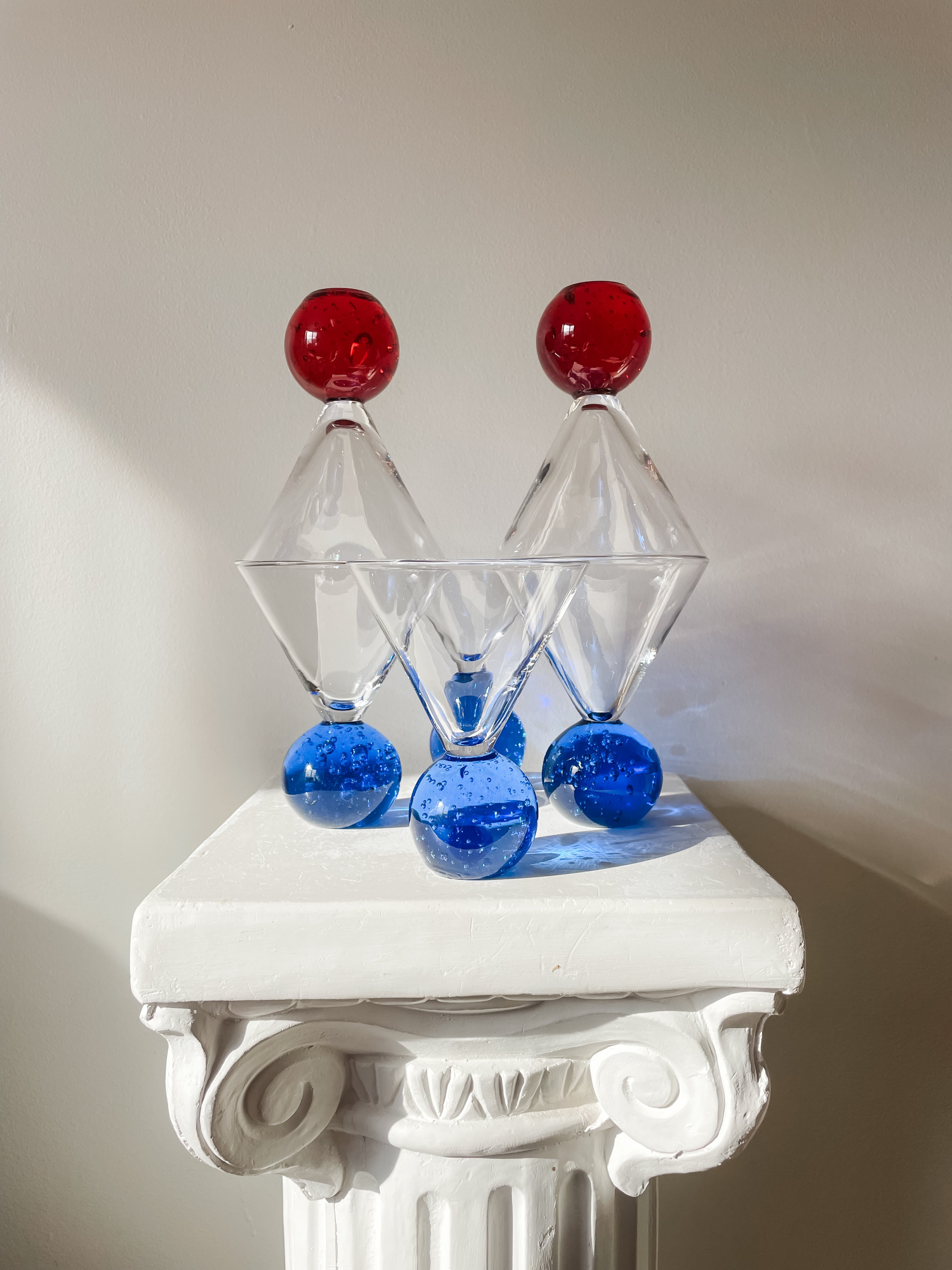 BUBBLE BALL BASE MARTINI GLASSES