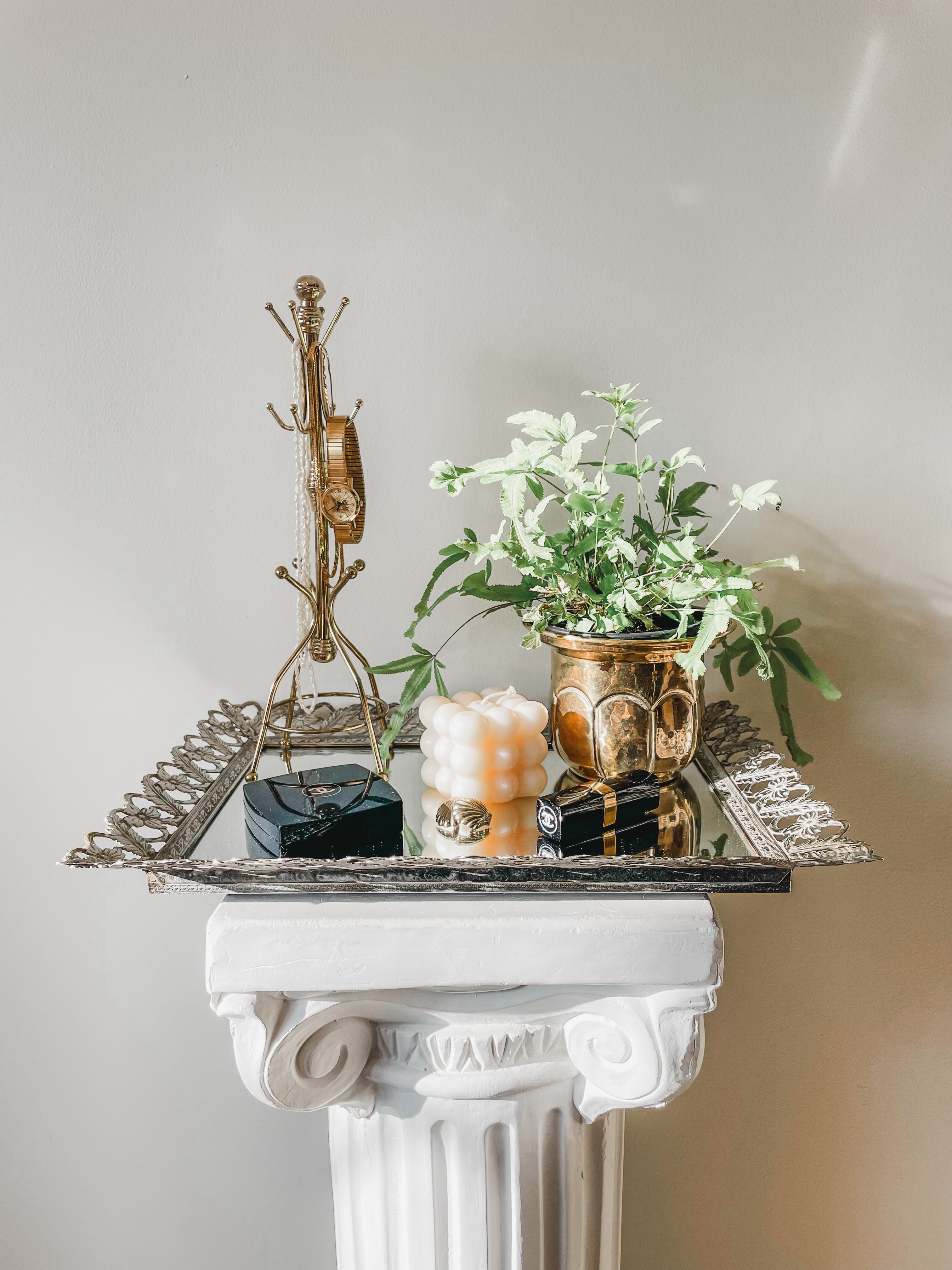 VINTAGE FILIGREE MIRRORED VANITY TRAY