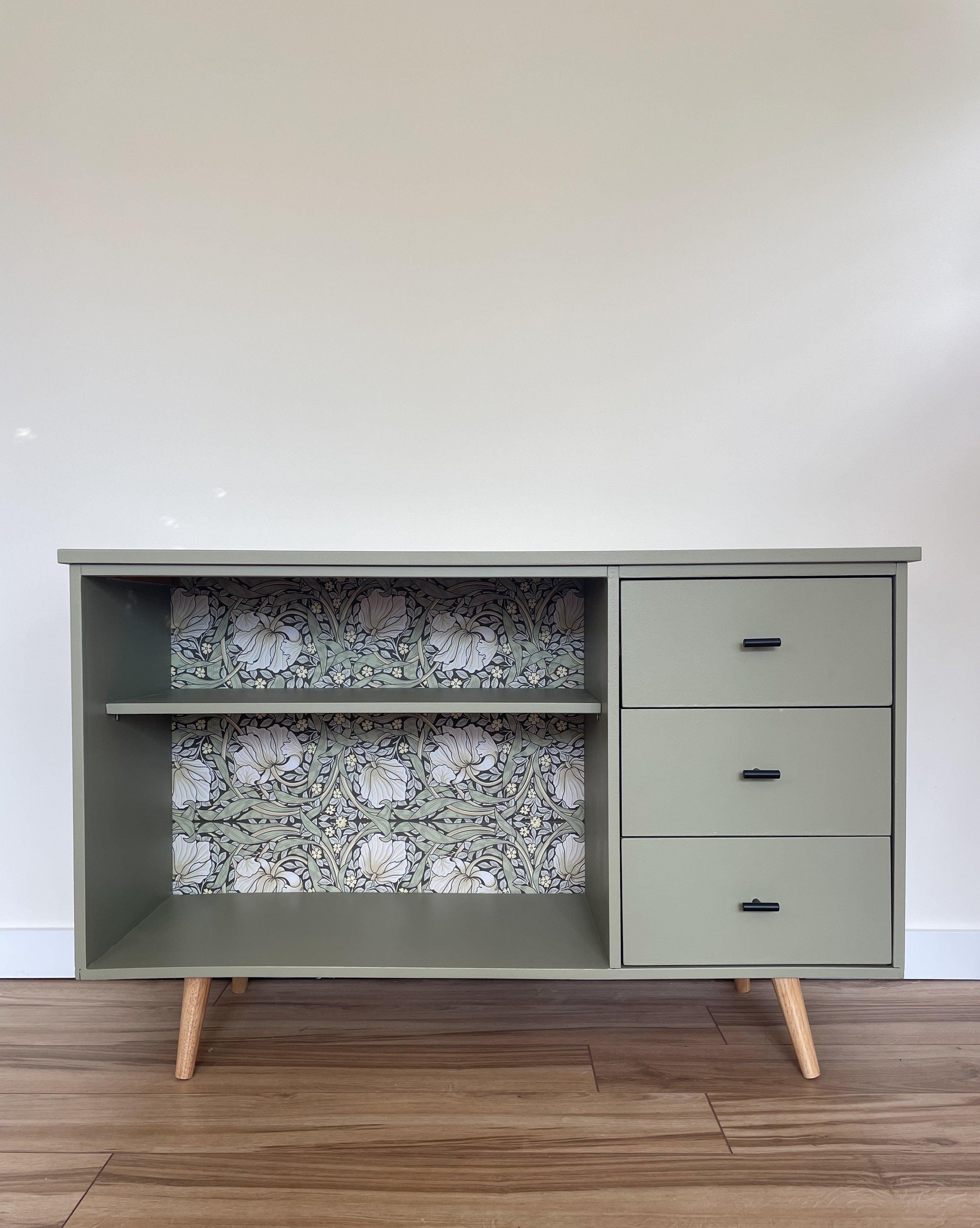 REFINISHED MID CENTURY CABINET