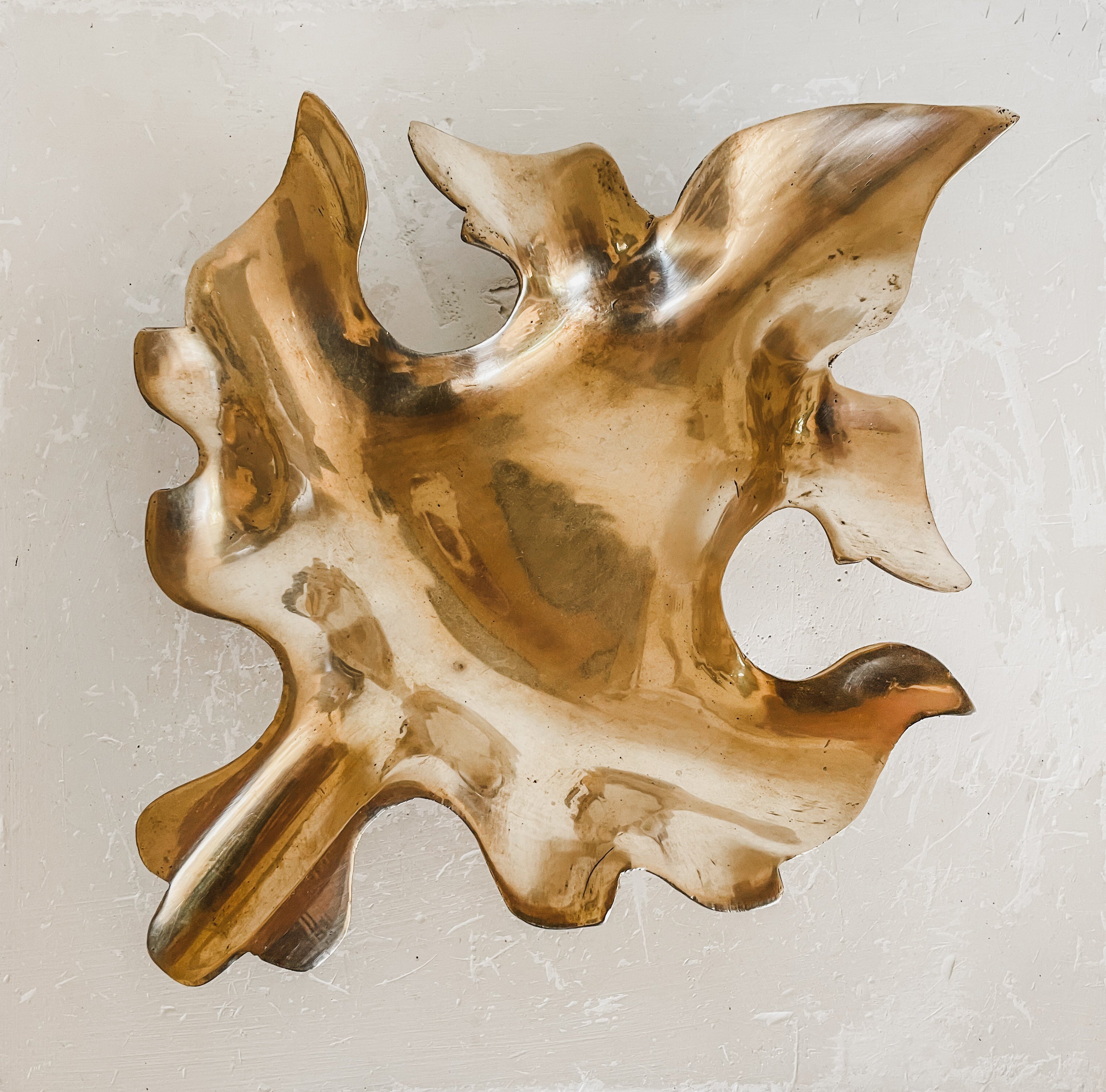 VINTAGE BRASS LEAF DISH