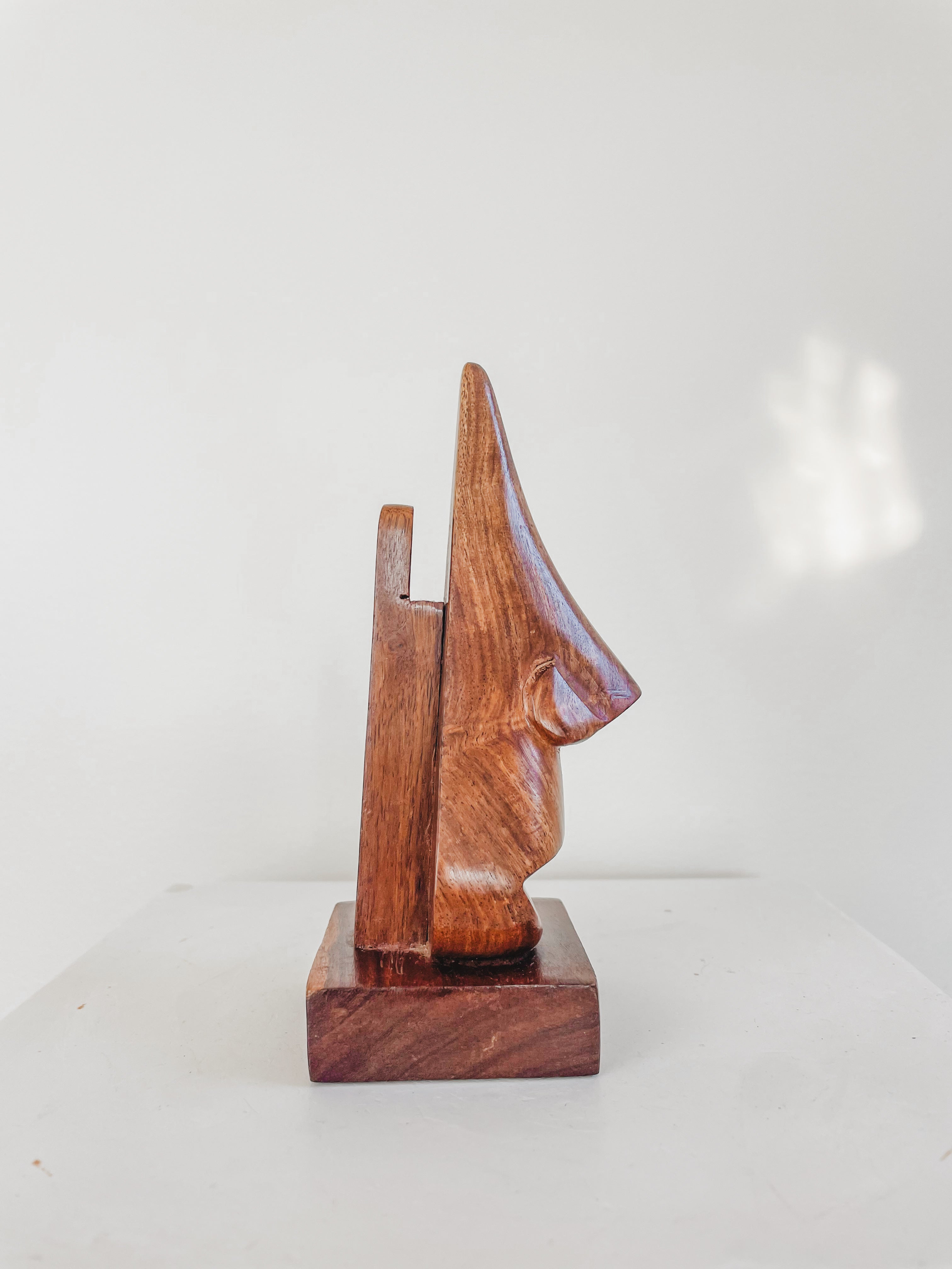MID CENTURY STYLE WOOD EYEGLASS STAND