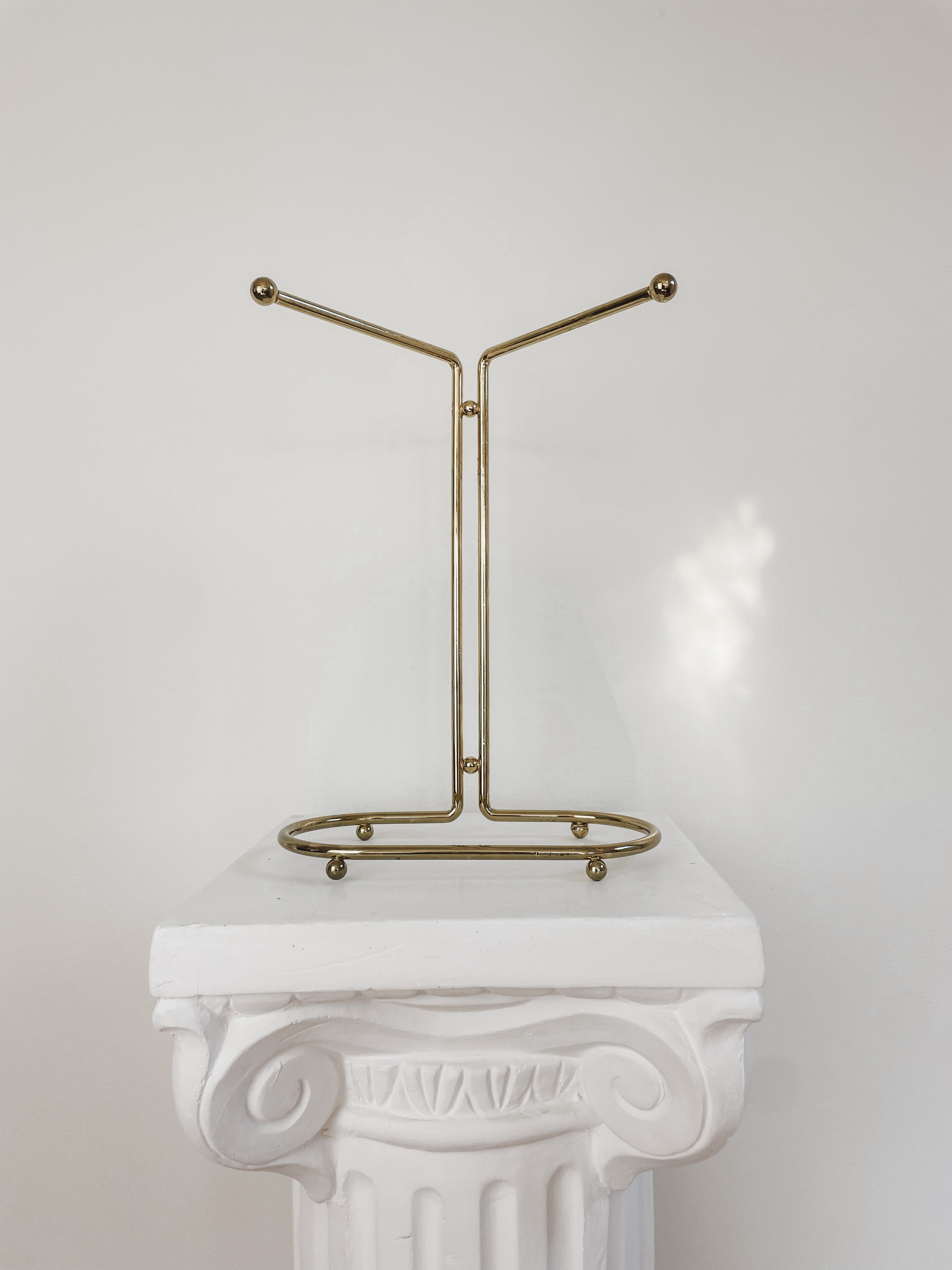 VINTAGE BRASS JEWELLERY STAND