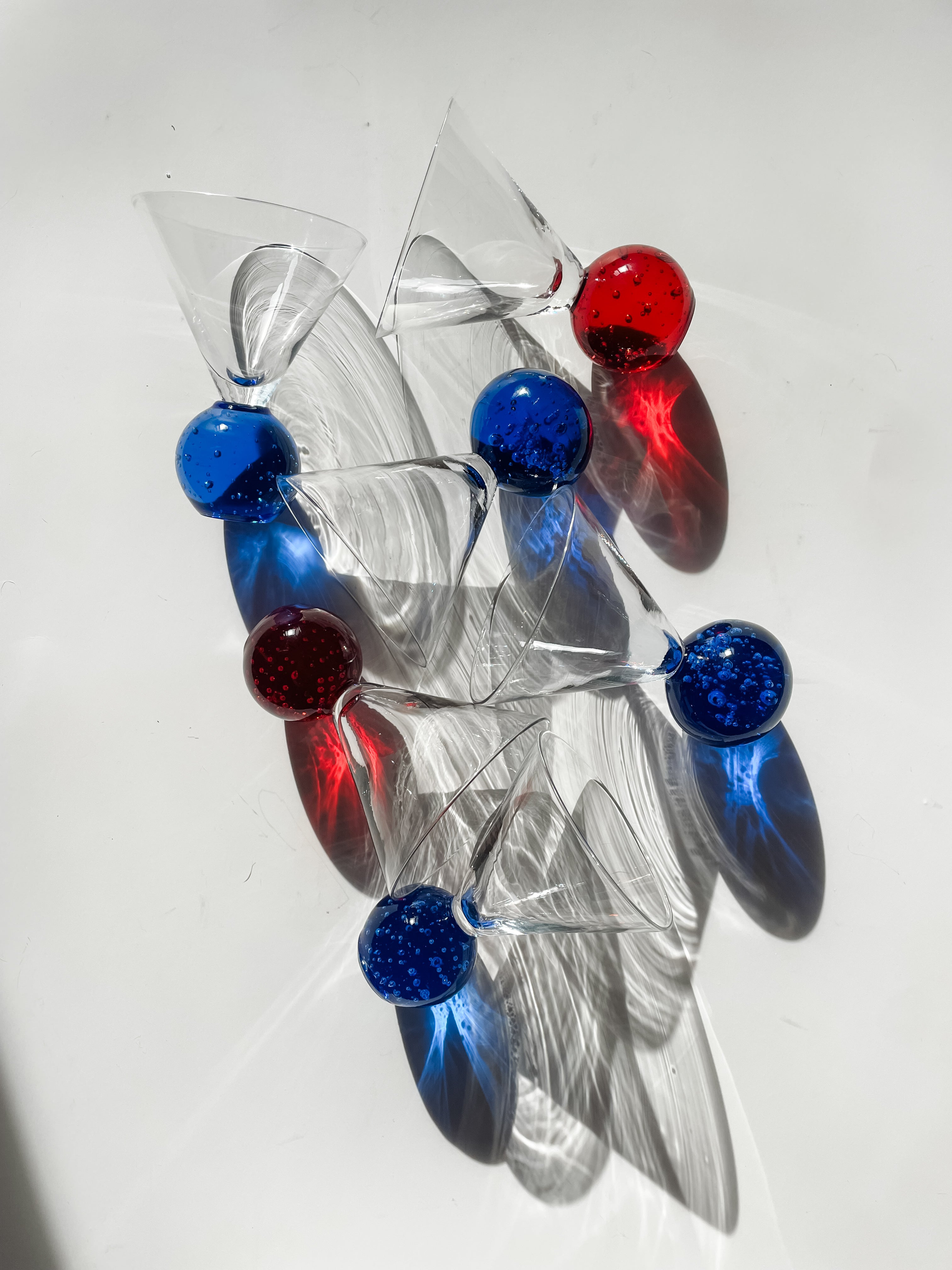 BUBBLE BALL BASE MARTINI GLASSES