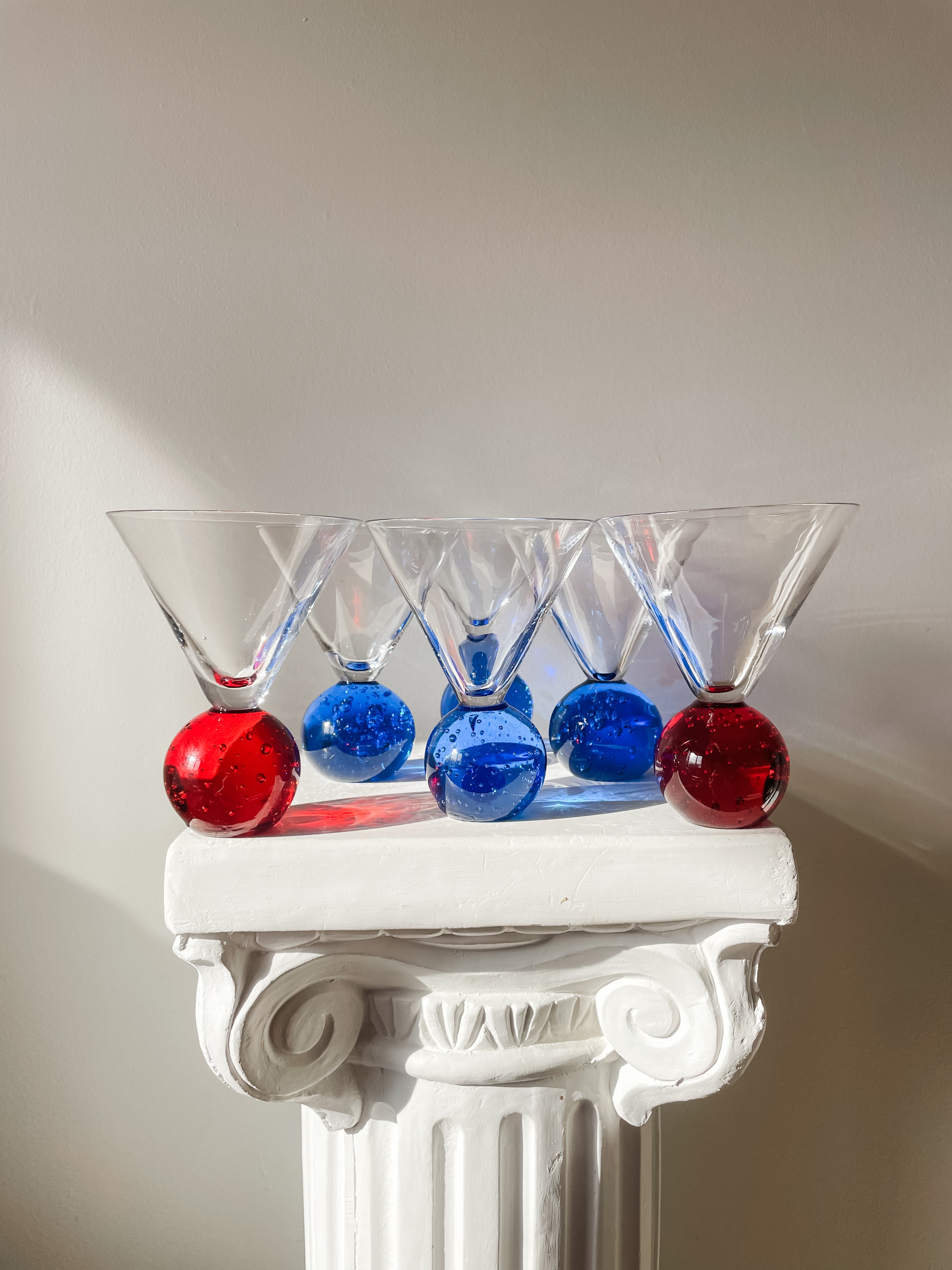 BUBBLE BALL BASE MARTINI GLASSES