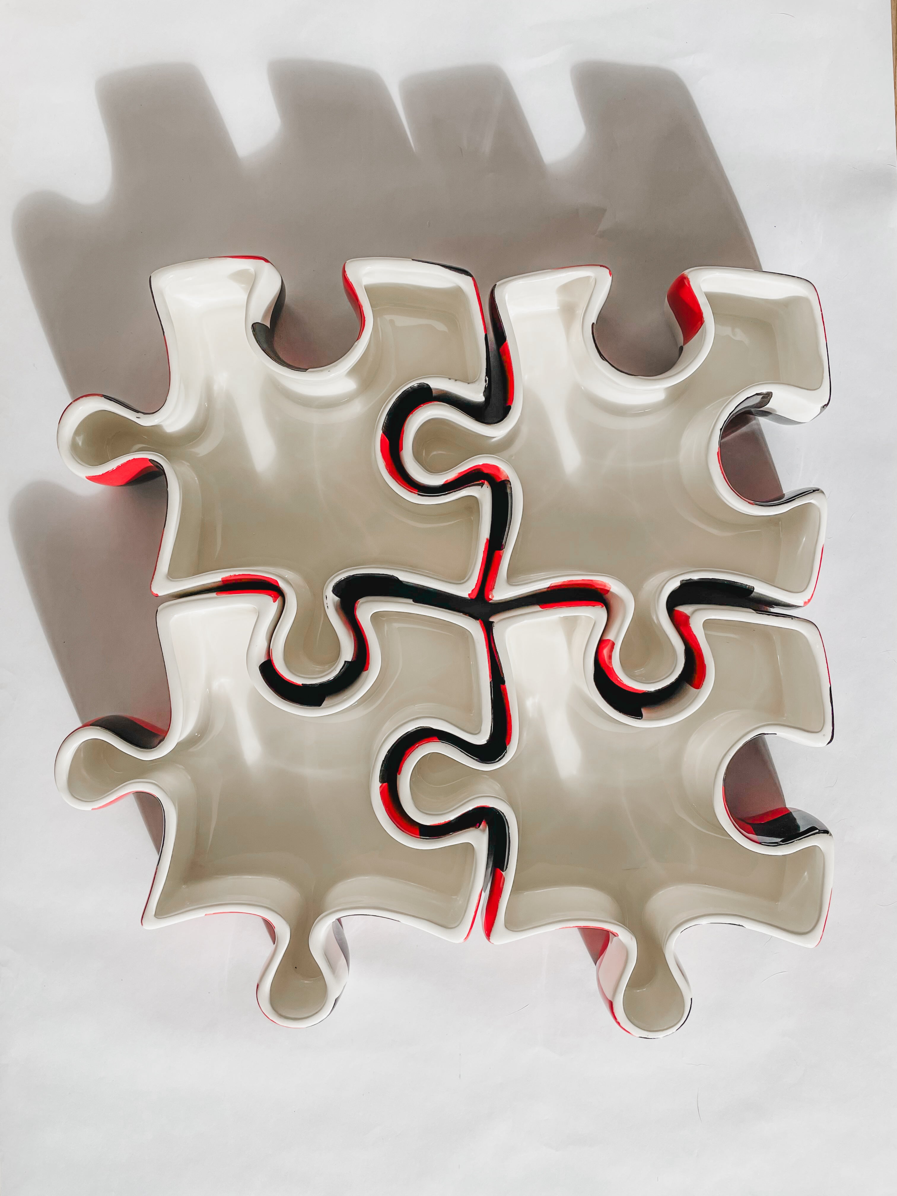 VINTAGE ROSCHER & CO INTERLOCKING PUZZLE SERVING PLATES