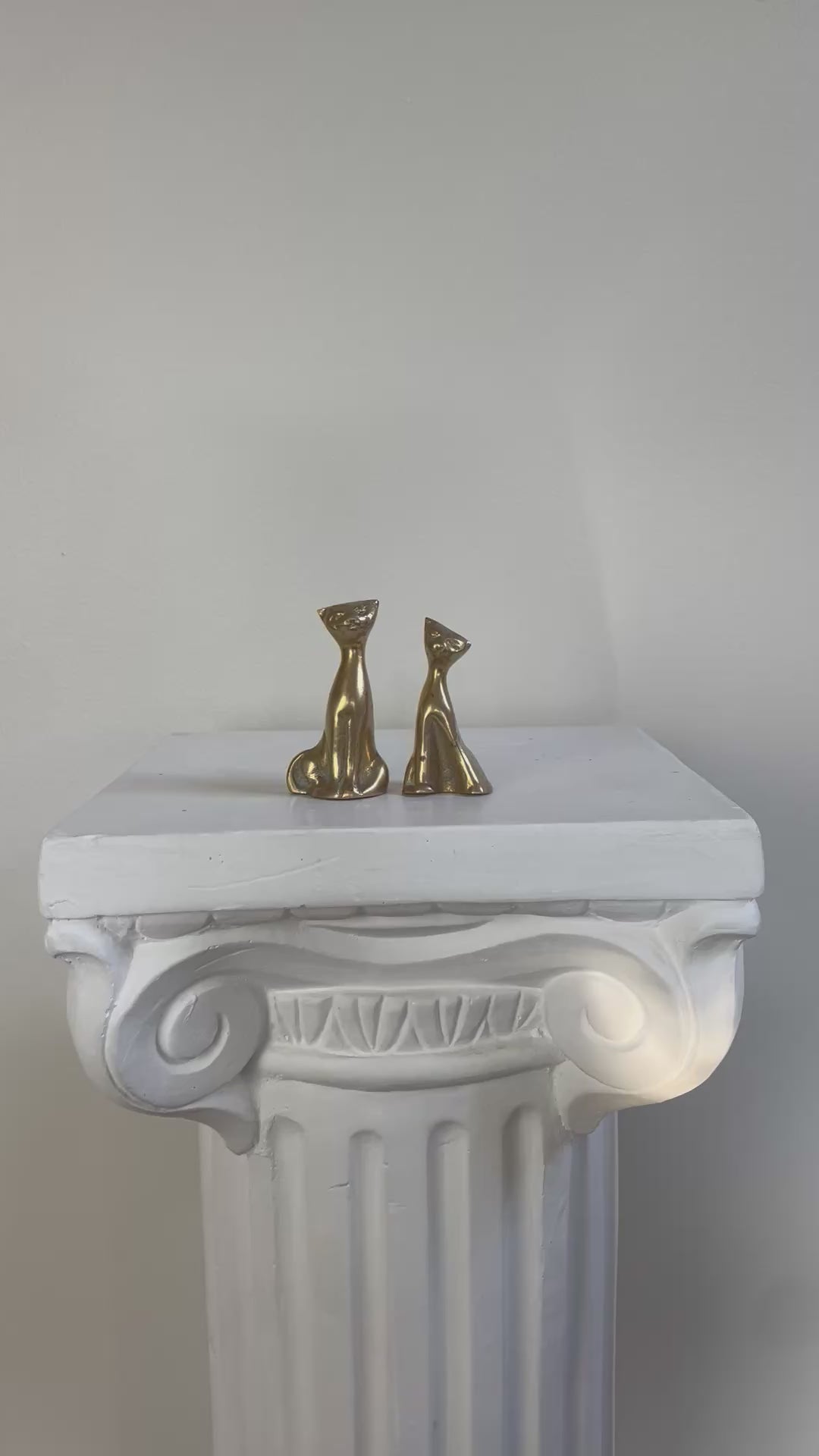 VINTAGE BRASS CAT DUO