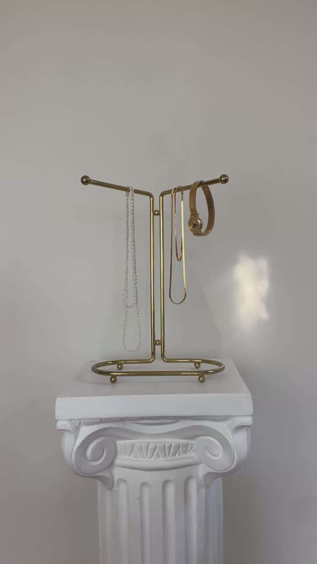 VINTAGE BRASS JEWELLERY STAND