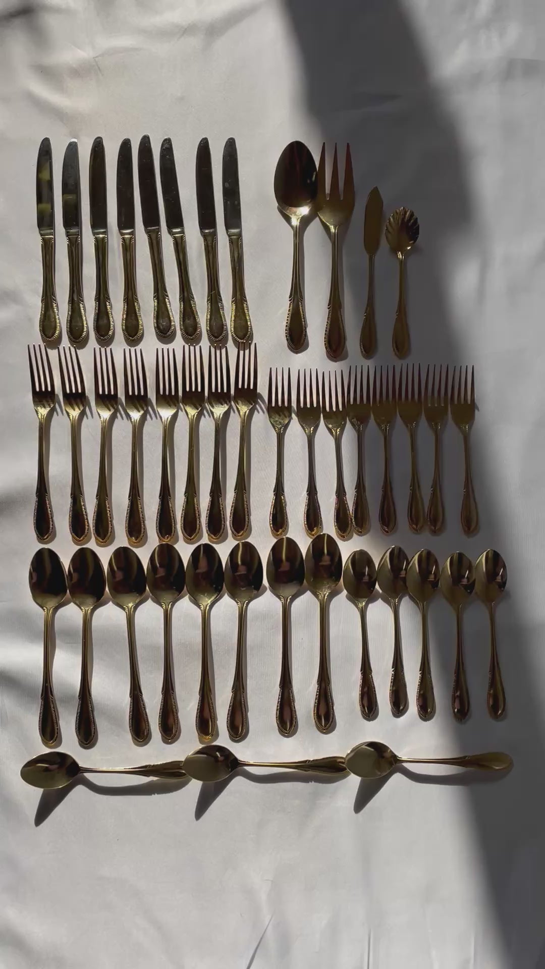 VINTAGE FARBERWARE ‘BREEZE GOLD’ FLATWARE