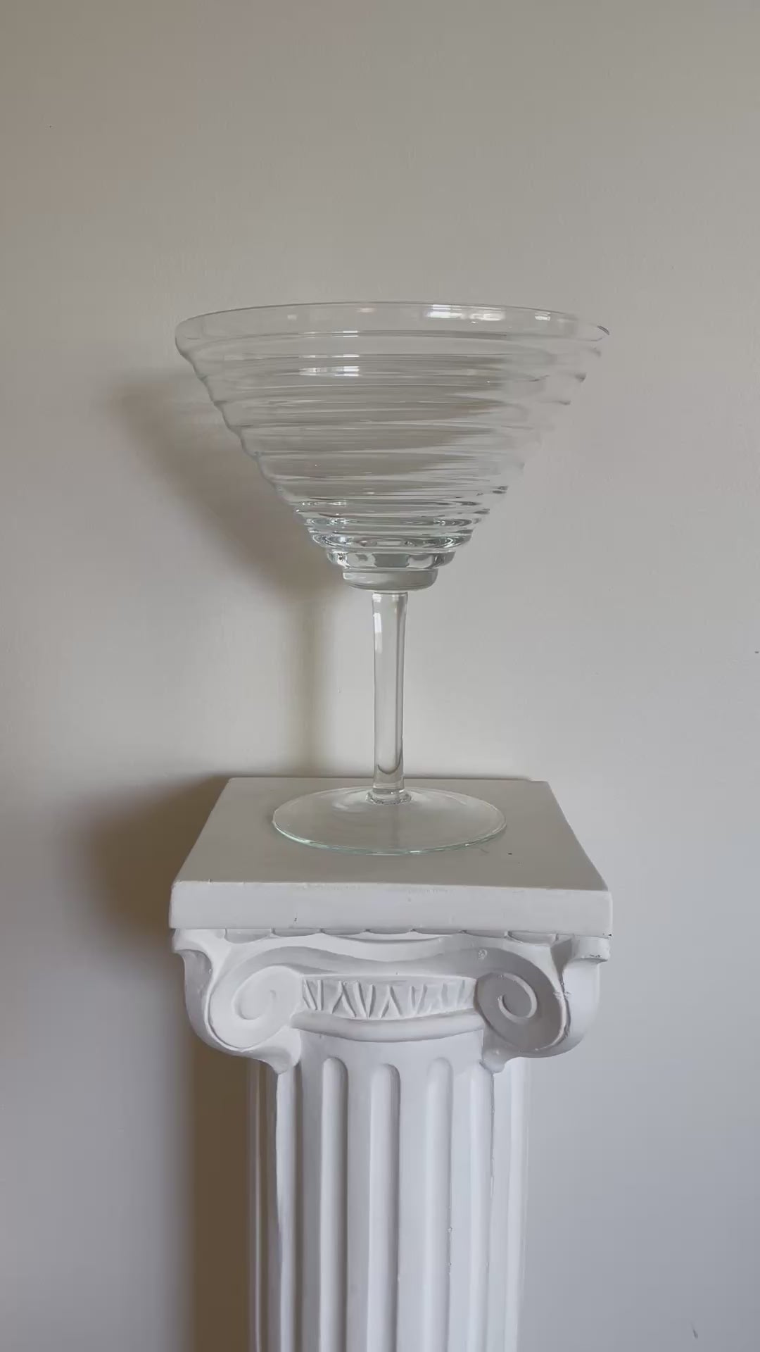 VINTAGE POP ART MARTINI GLASS