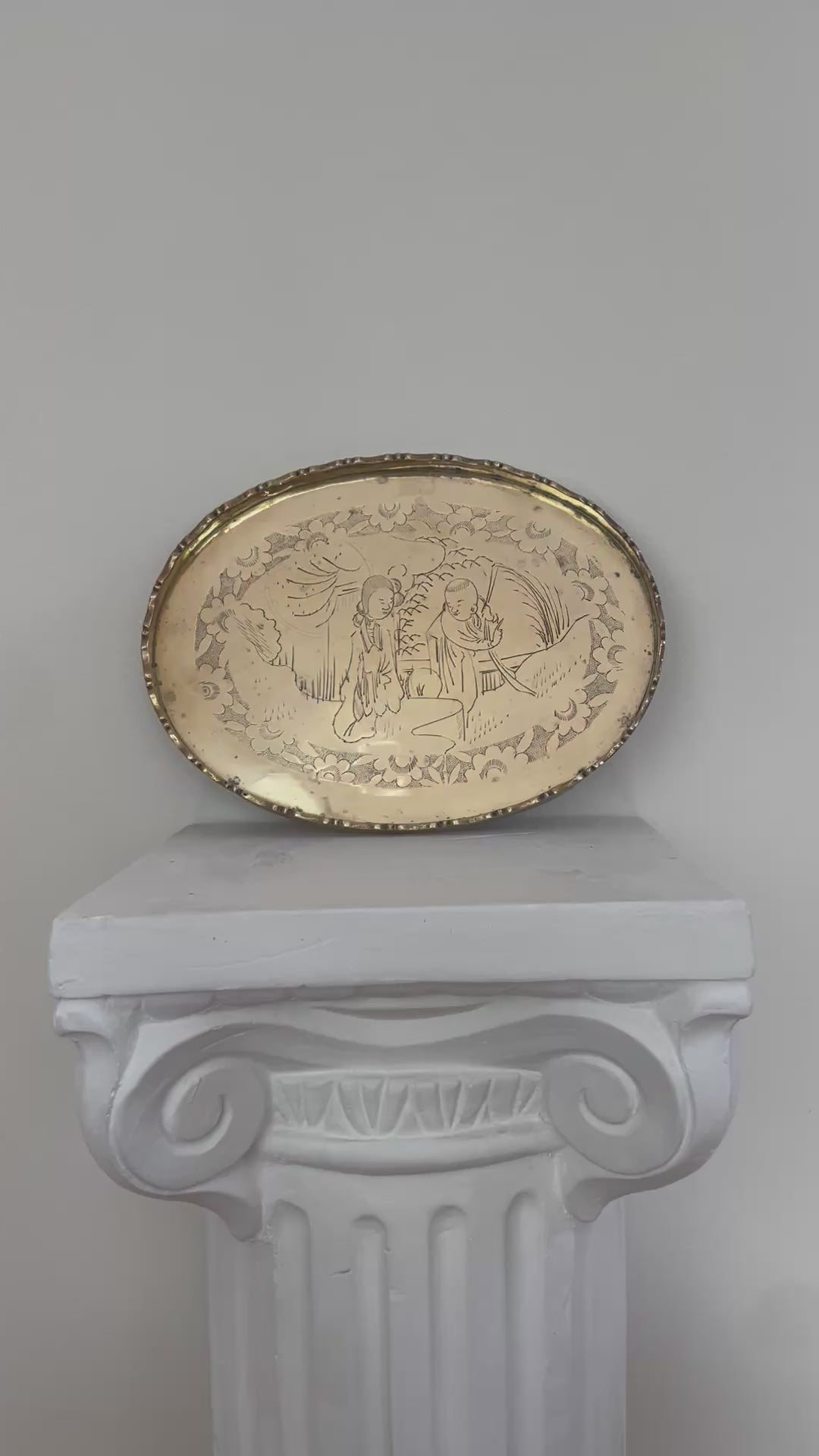VINTAGE BRASS ORIENTAL TRAY